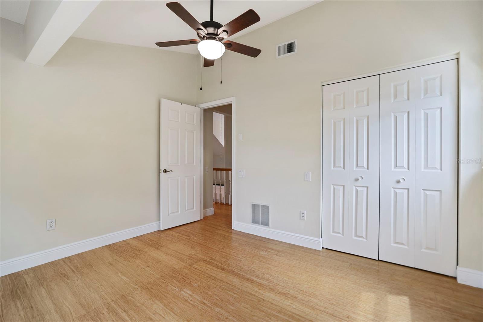 Image 46 of 83 For 813 Old Charleston Way