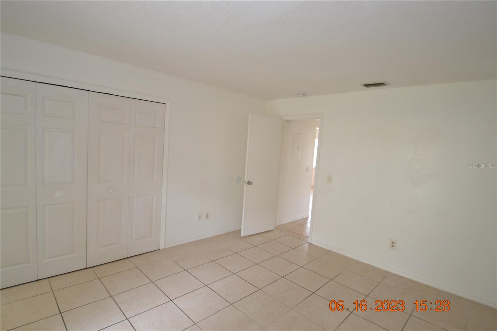Image 13 of 20 For 409 Big Cedar Way