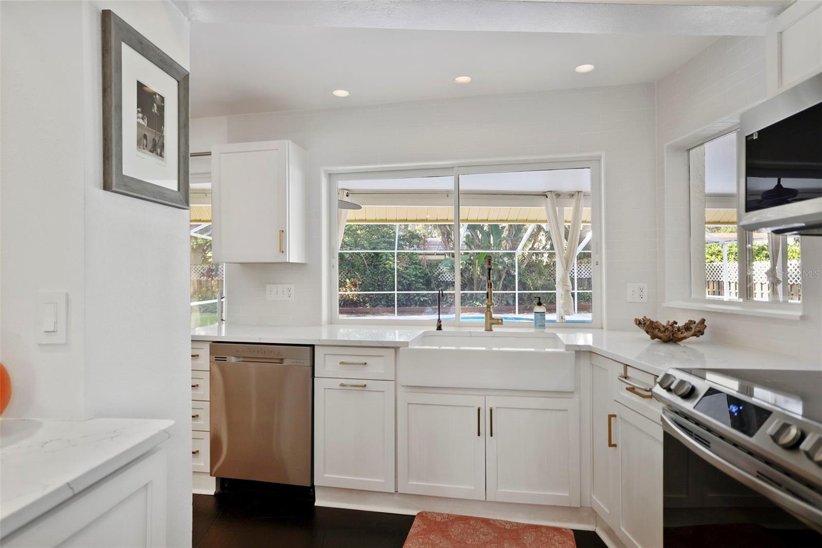 Image 18 of 89 For 1734 Pine Creek Court