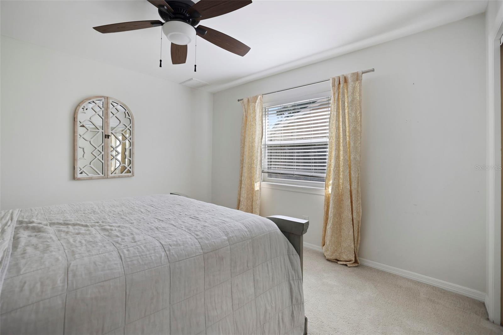 Image 38 of 89 For 1734 Pine Creek Court