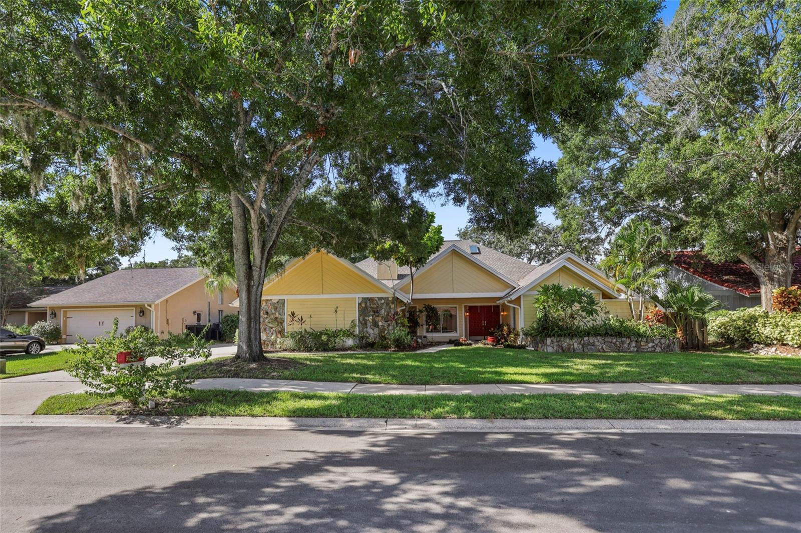 Image 65 of 89 For 1734 Pine Creek Court