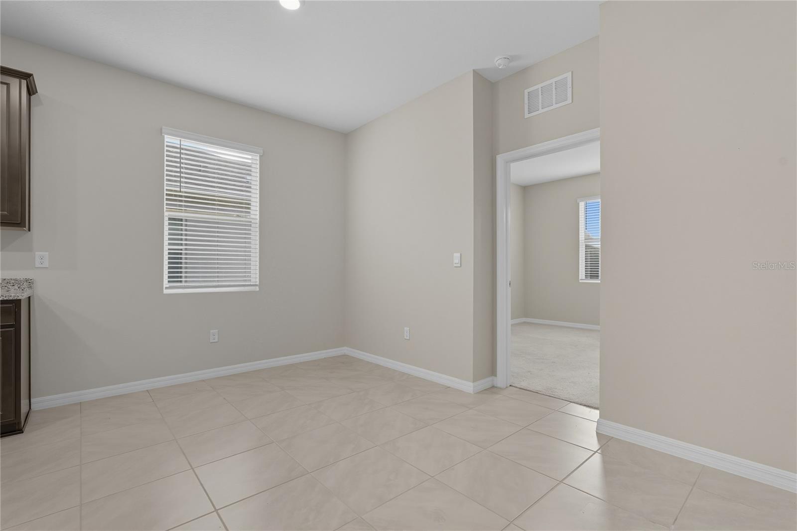Image 18 of 45 For 13811 Whiskey Daisy Drive