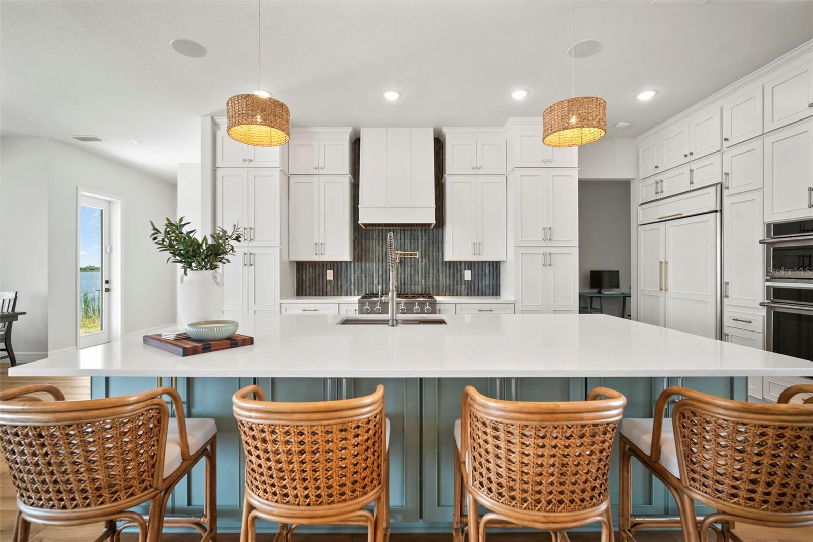 Listing photo id 15 for 3441 Gulf City Road