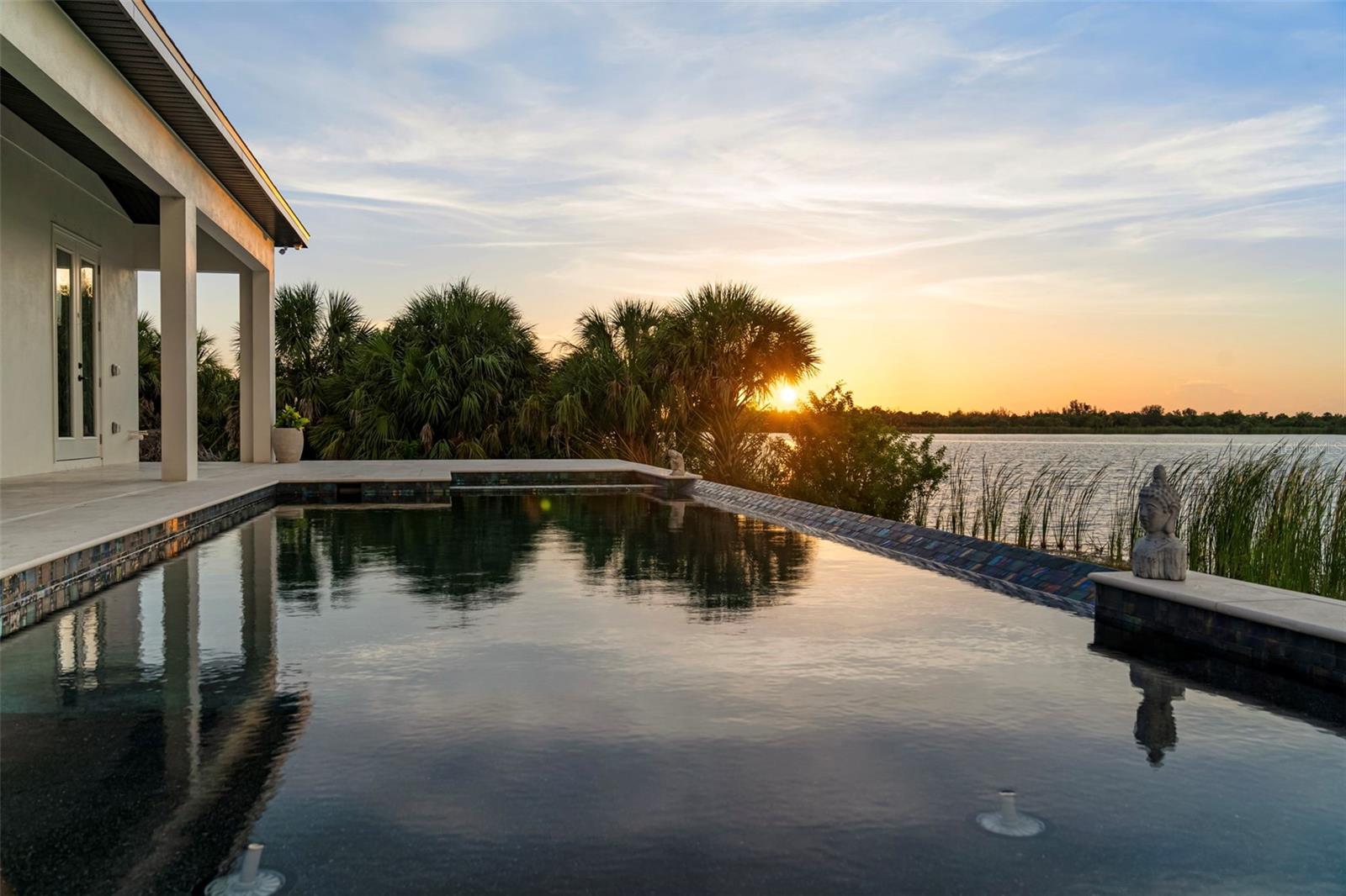 Listing photo id 53 for 3441 Gulf City Road