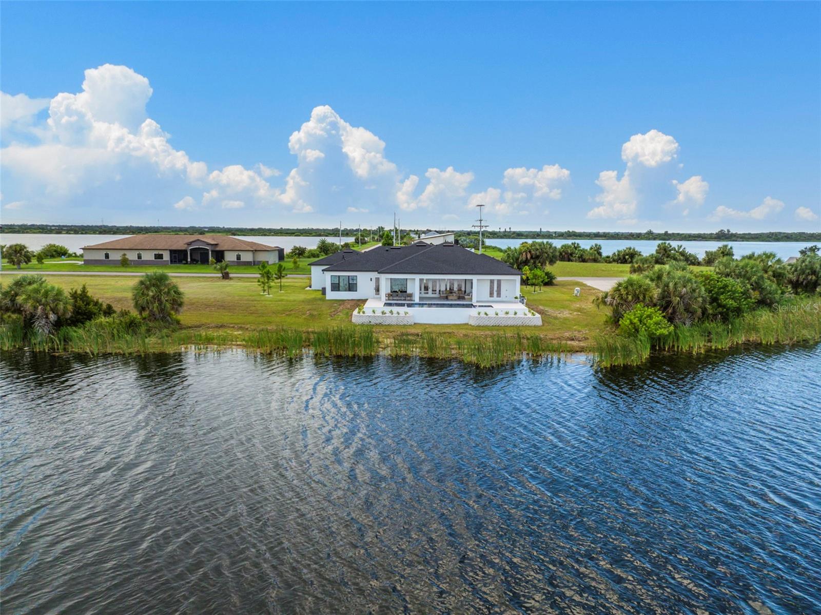 Listing photo id 59 for 3441 Gulf City Road