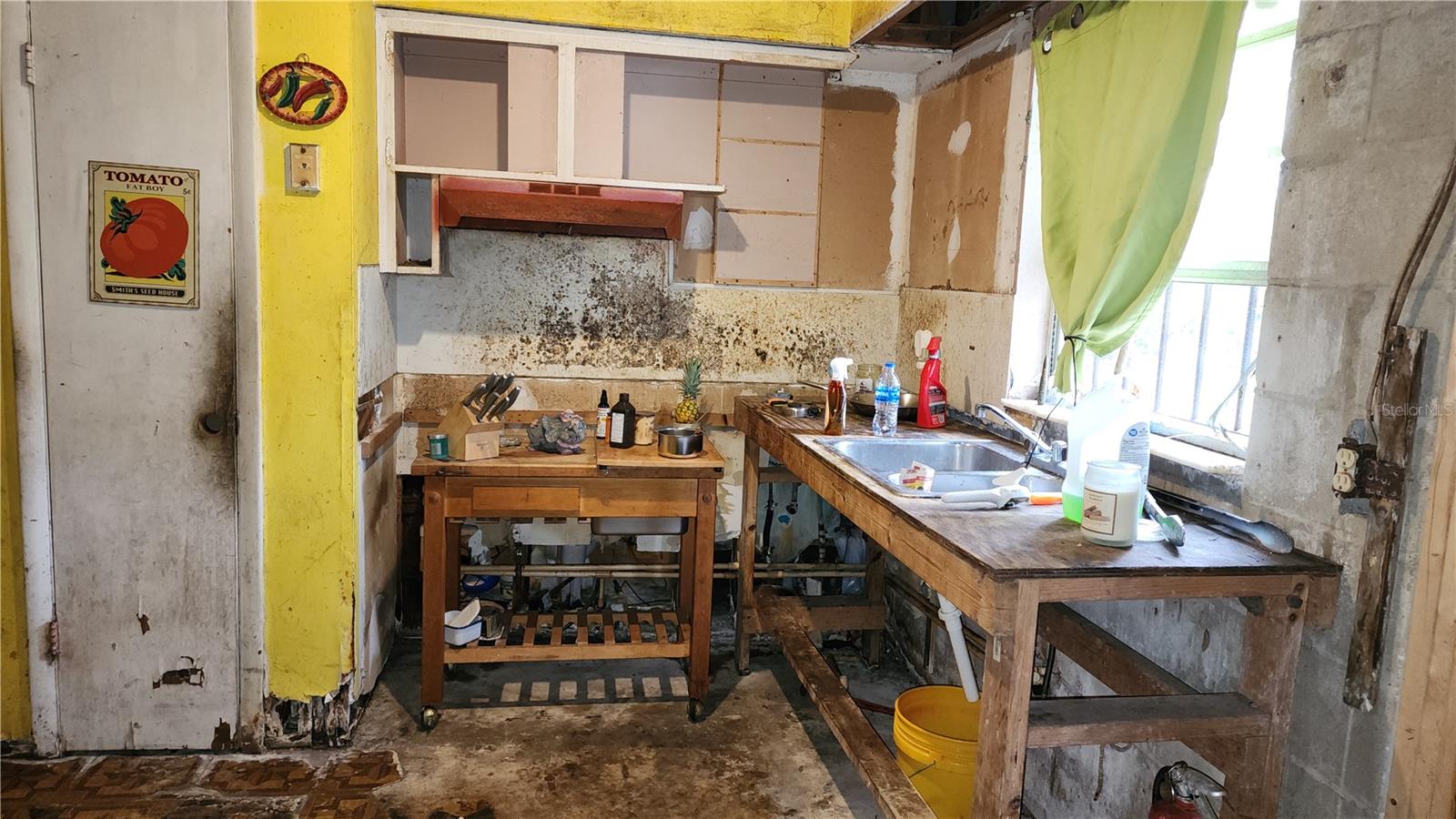 Image 75 of 82 For 110 14th Street Se