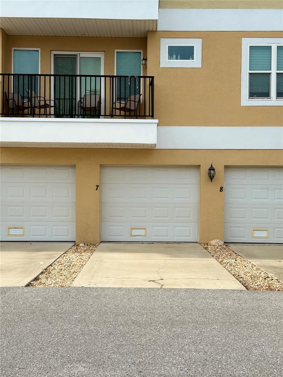 Image 33 of 33 For 5111 Royal Palms Way 303