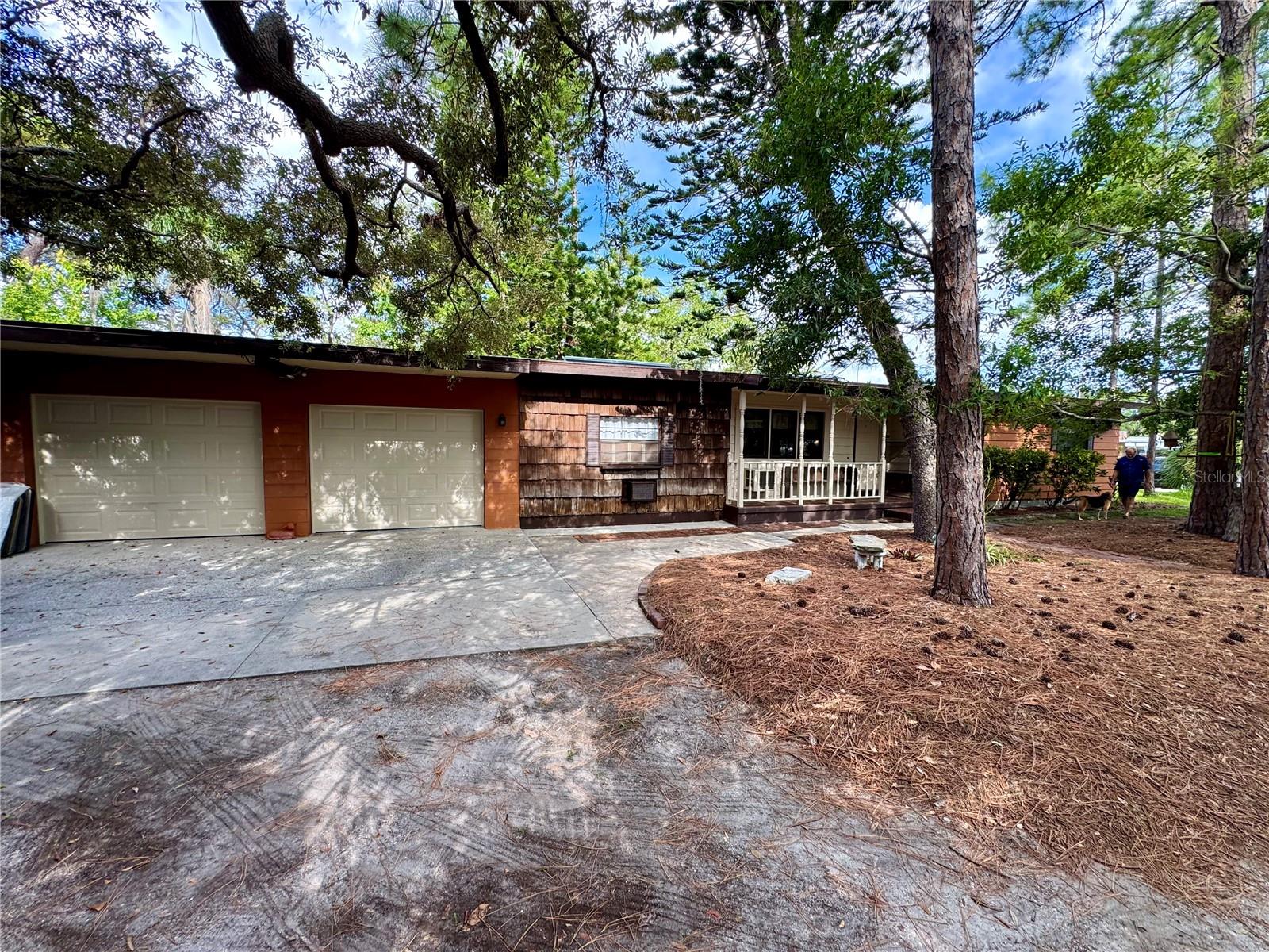 Details for 839 6th Avenue Sw, LARGO, FL 33770