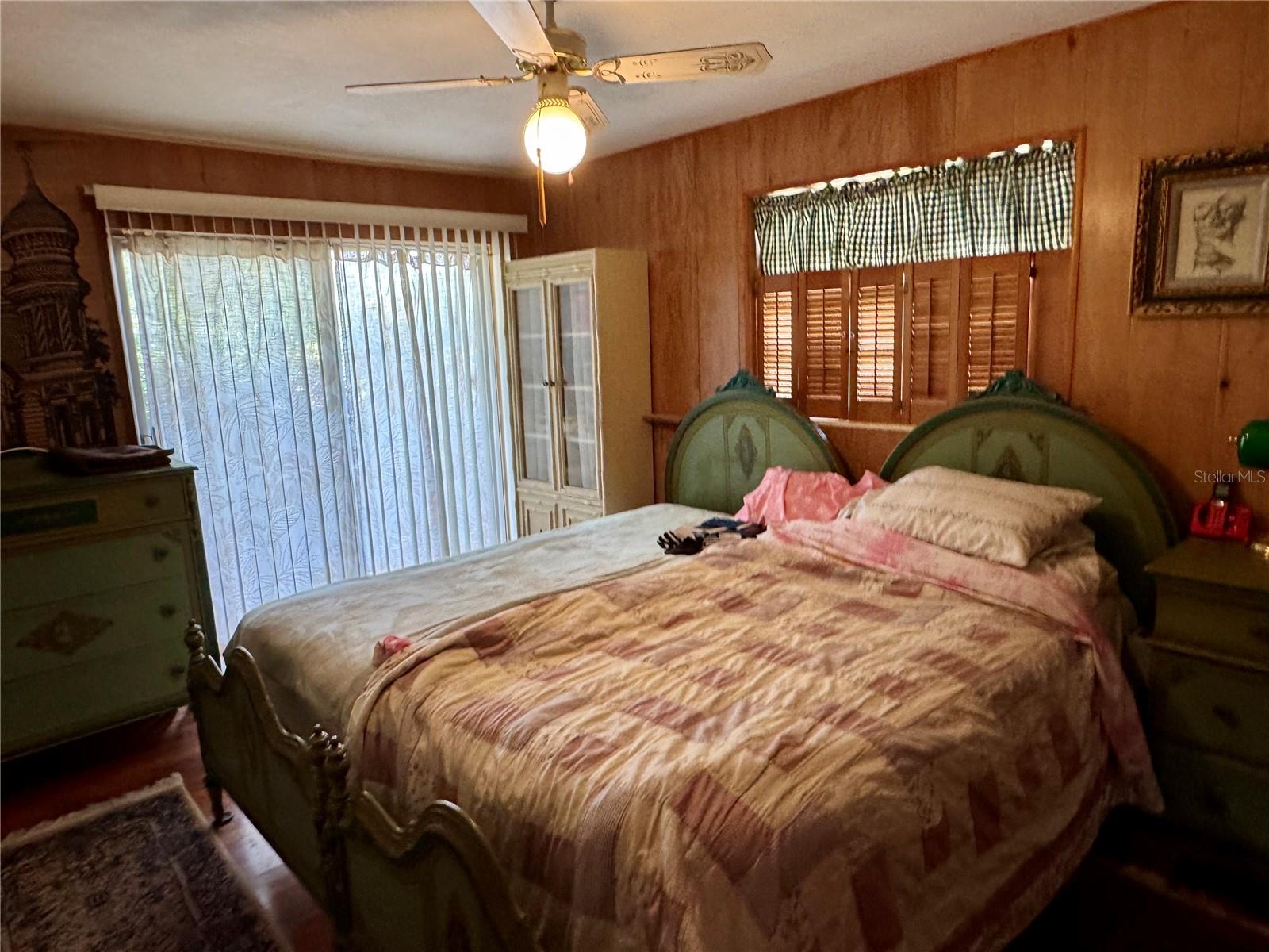 Image 10 of 24 For 839 6th Avenue Sw