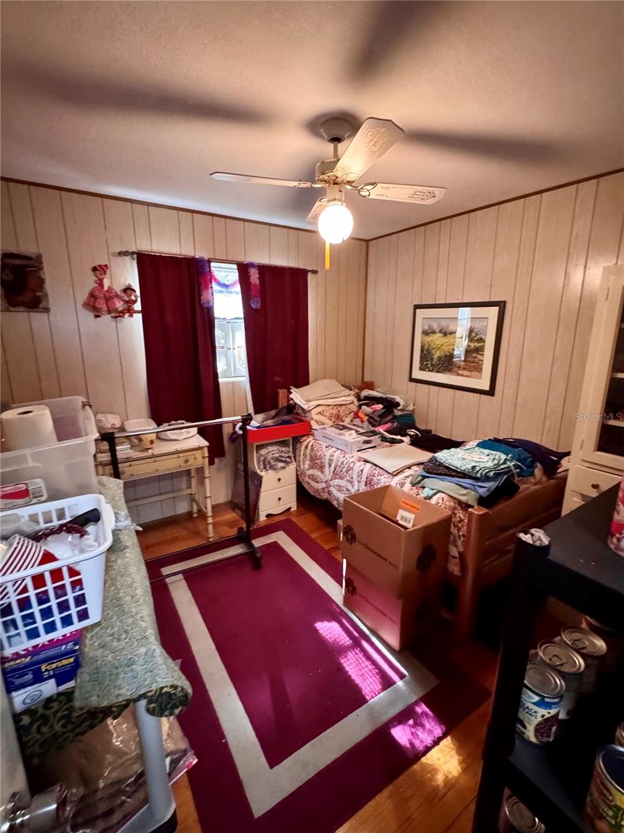 Image 15 of 24 For 839 6th Avenue Sw