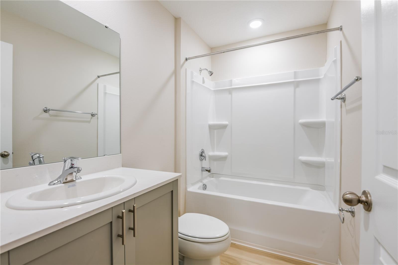 Image 15 of 16 For 3723 King Hill Drive