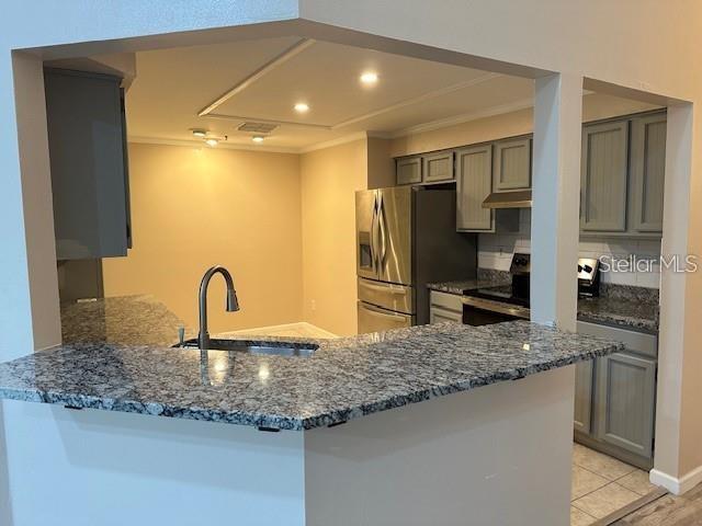 Image 2 of 11 For 9760 Lake Seminole Drive E