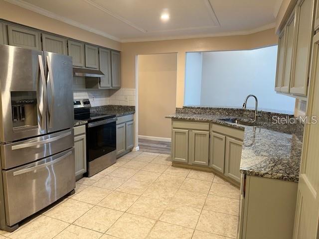 Image 3 of 11 For 9760 Lake Seminole Drive E