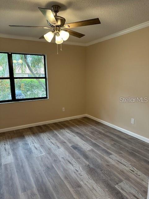 Image 4 of 11 For 9760 Lake Seminole Drive E