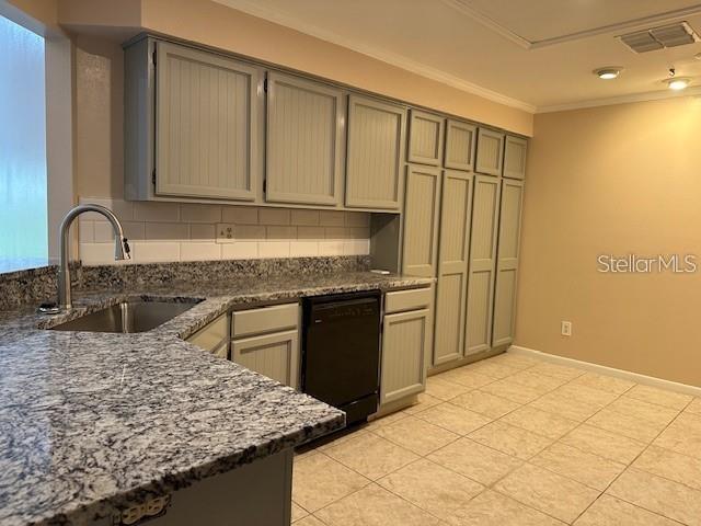 Image 6 of 11 For 9760 Lake Seminole Drive E