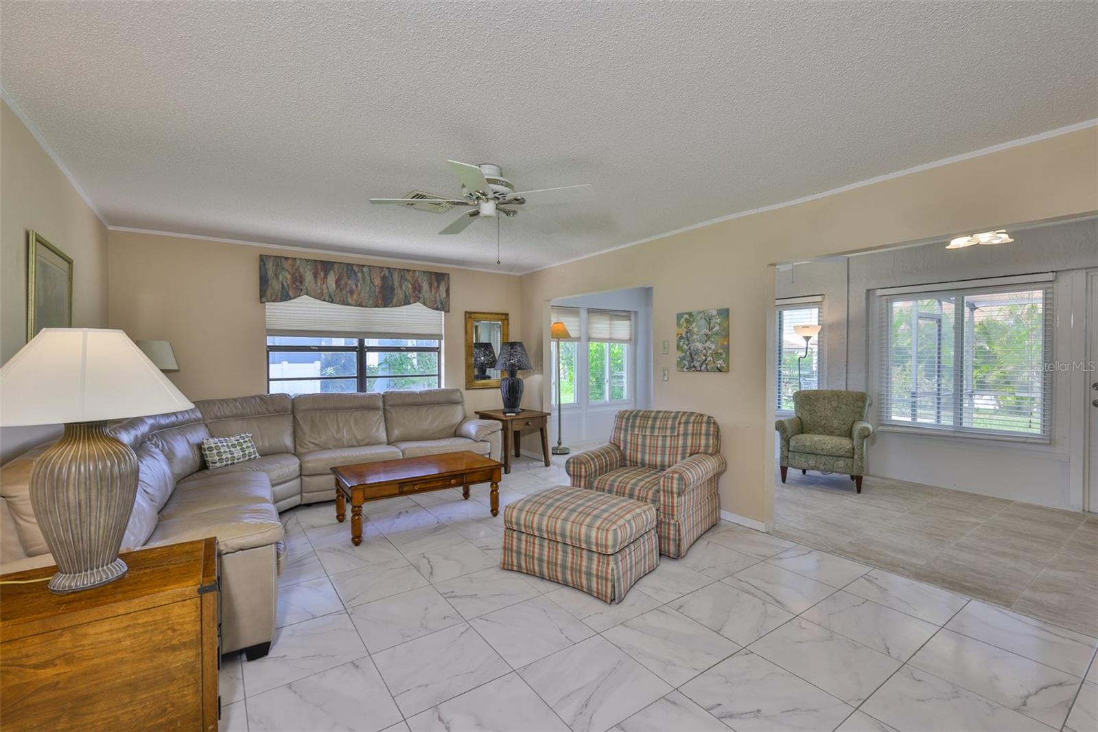 Image 4 of 50 For 1814 Granville Lane