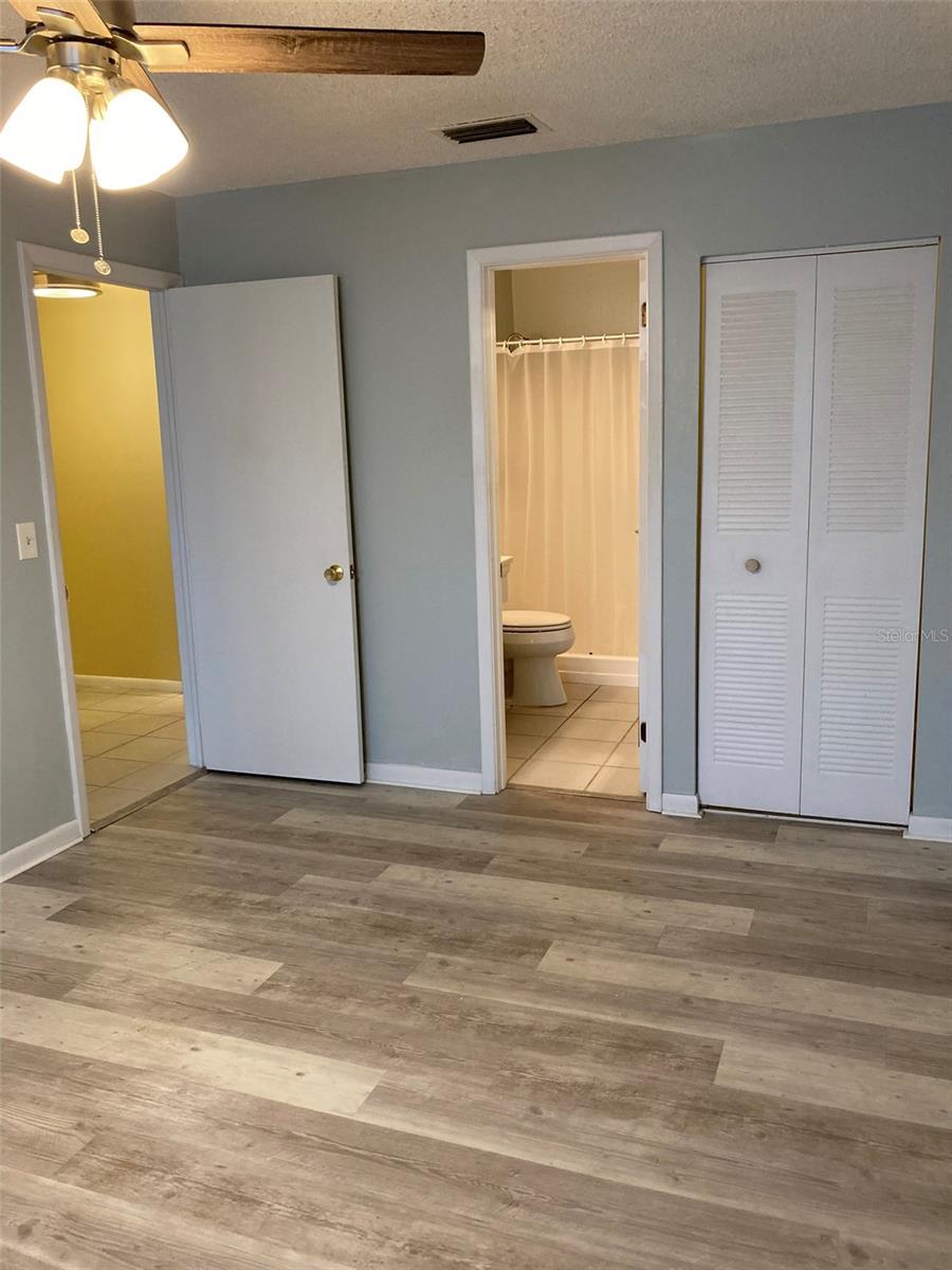 Image 21 of 64 For 5521 80th Street N 311