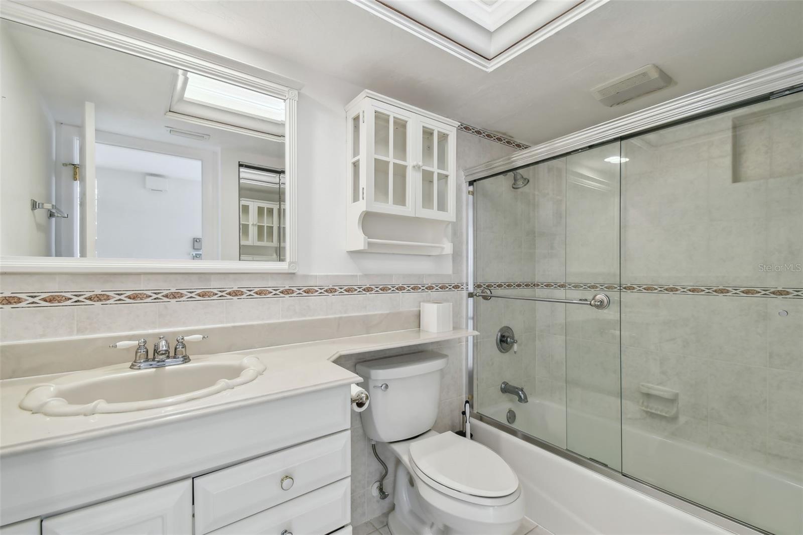 Image 17 of 51 For 17900 Gulf Boulevard 16c