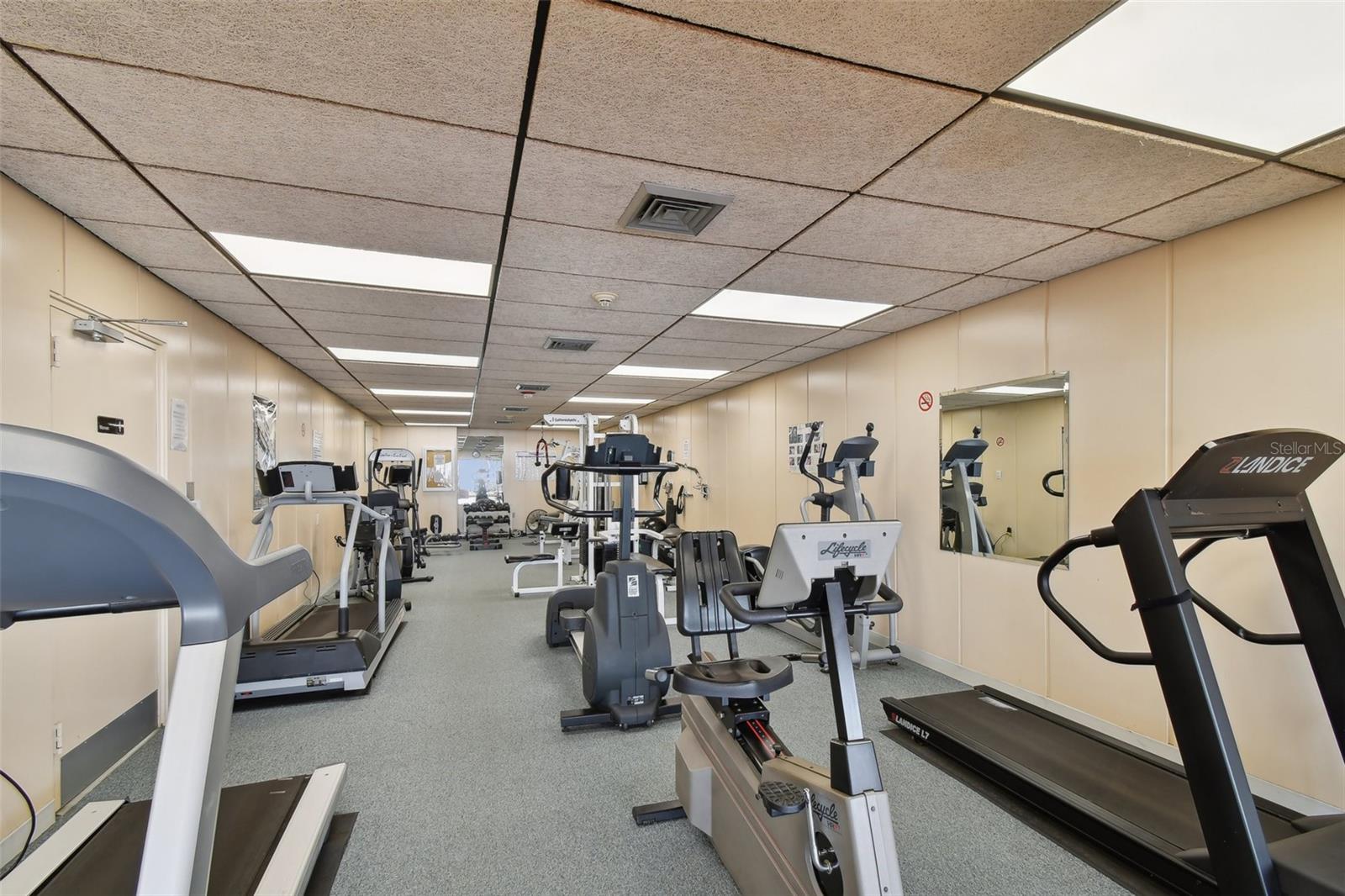Image 49 of 51 For 17900 Gulf Boulevard 16c