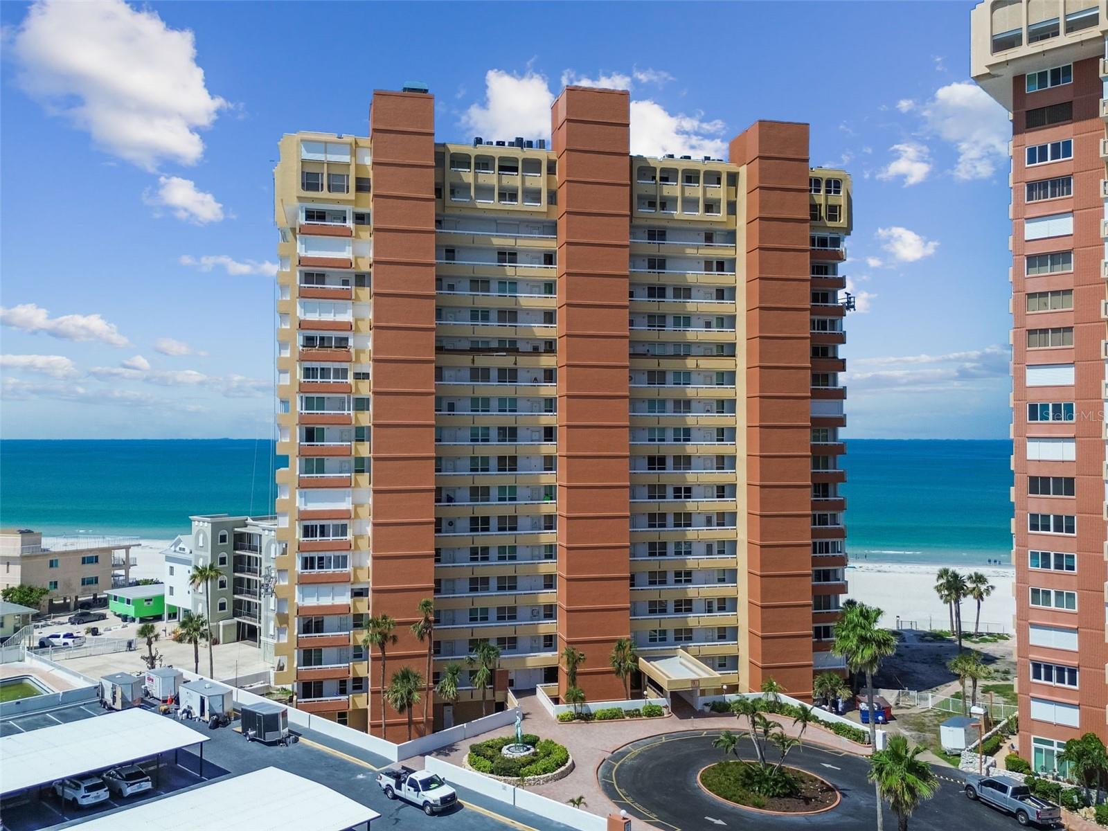 Image 9 of 51 For 17900 Gulf Boulevard 16c