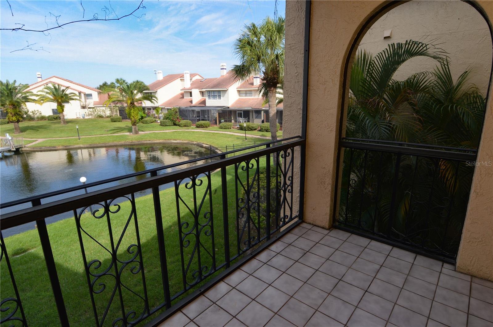 Image 16 of 95 For 6330 Grand Bahama Circle E