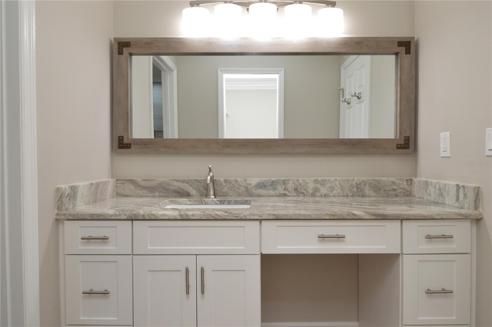 Image 20 of 95 For 6330 Grand Bahama Circle E
