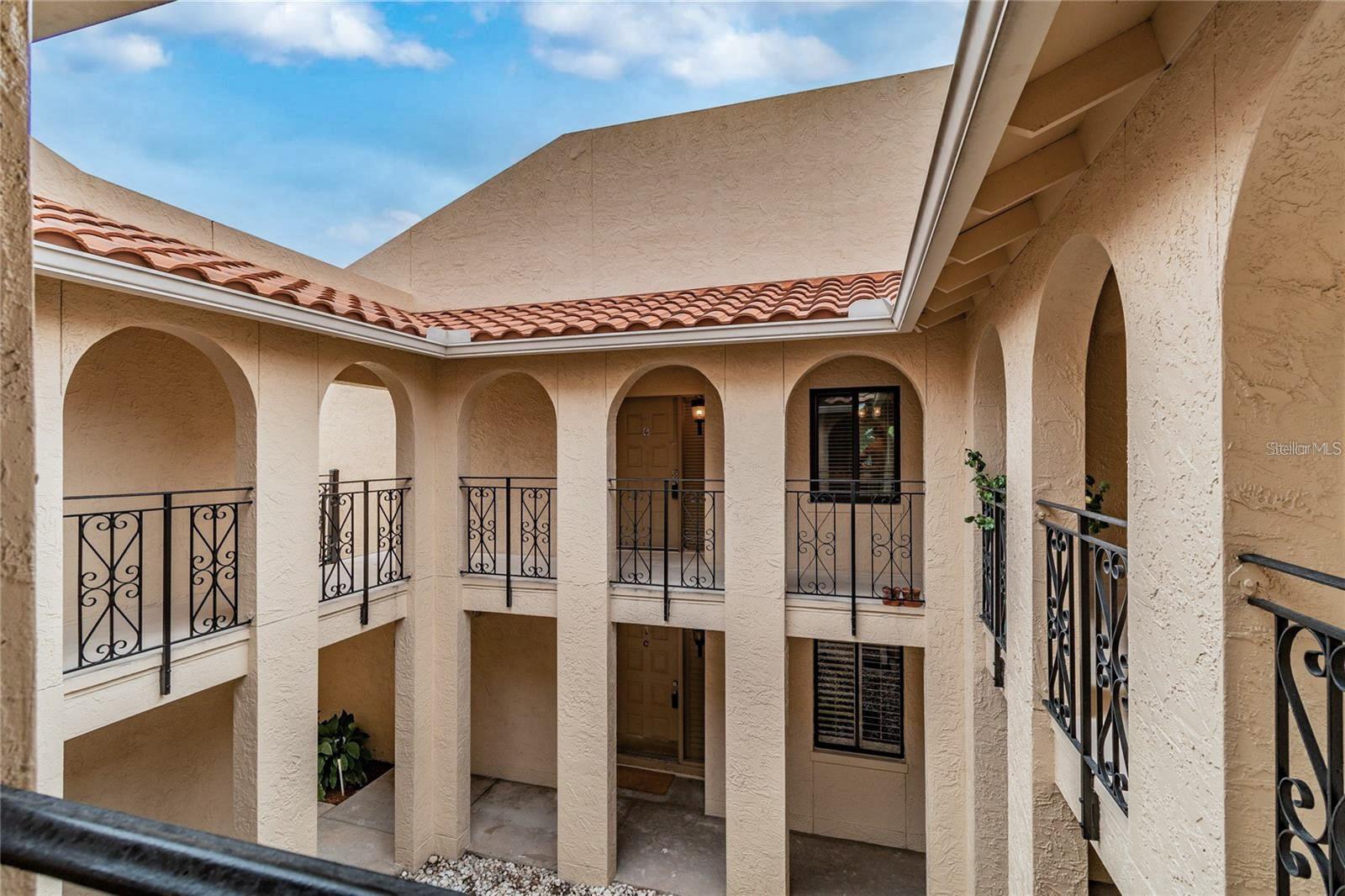 Image 4 of 95 For 6330 Grand Bahama Circle E