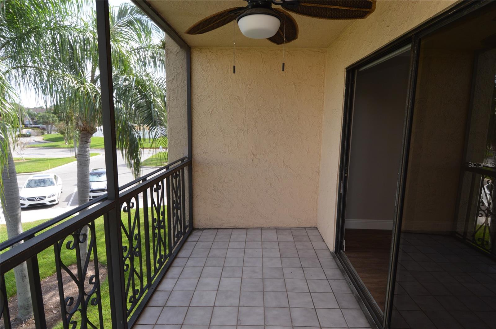 Image 50 of 95 For 6330 Grand Bahama Circle E
