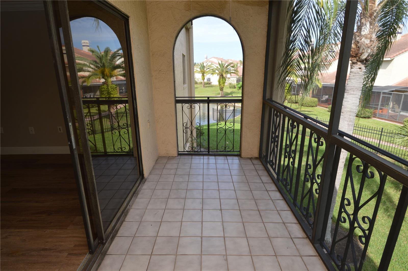 Image 54 of 95 For 6330 Grand Bahama Circle E