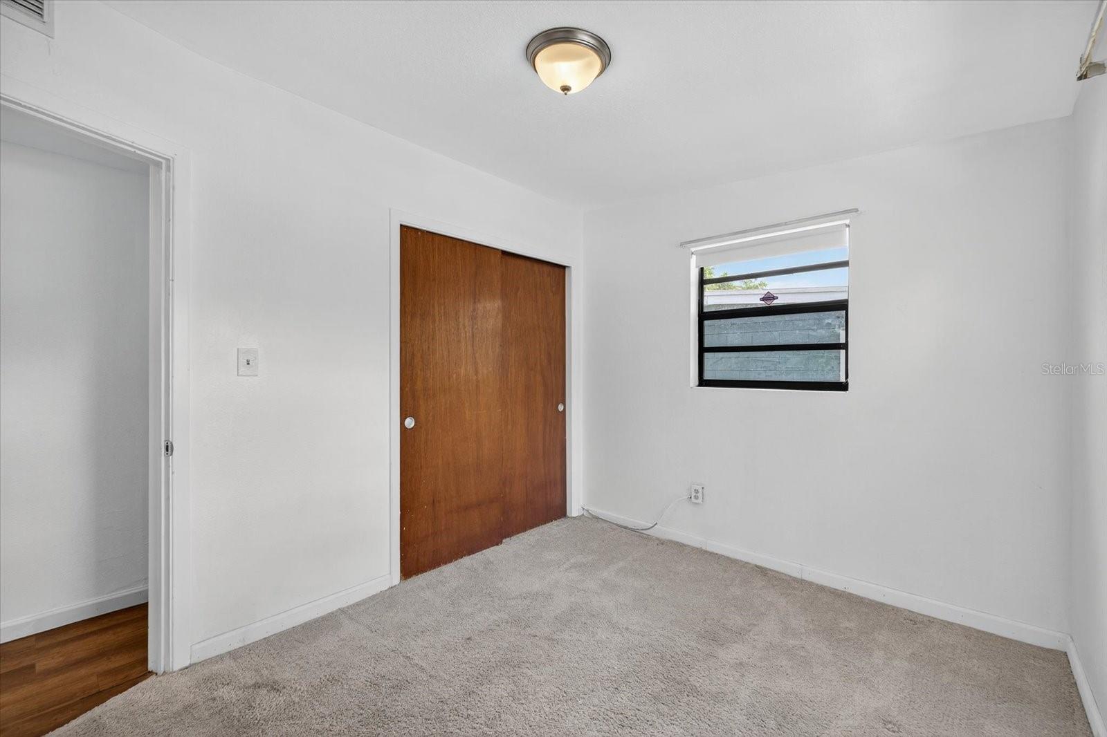 Image 19 of 26 For 660 11th Avenue N