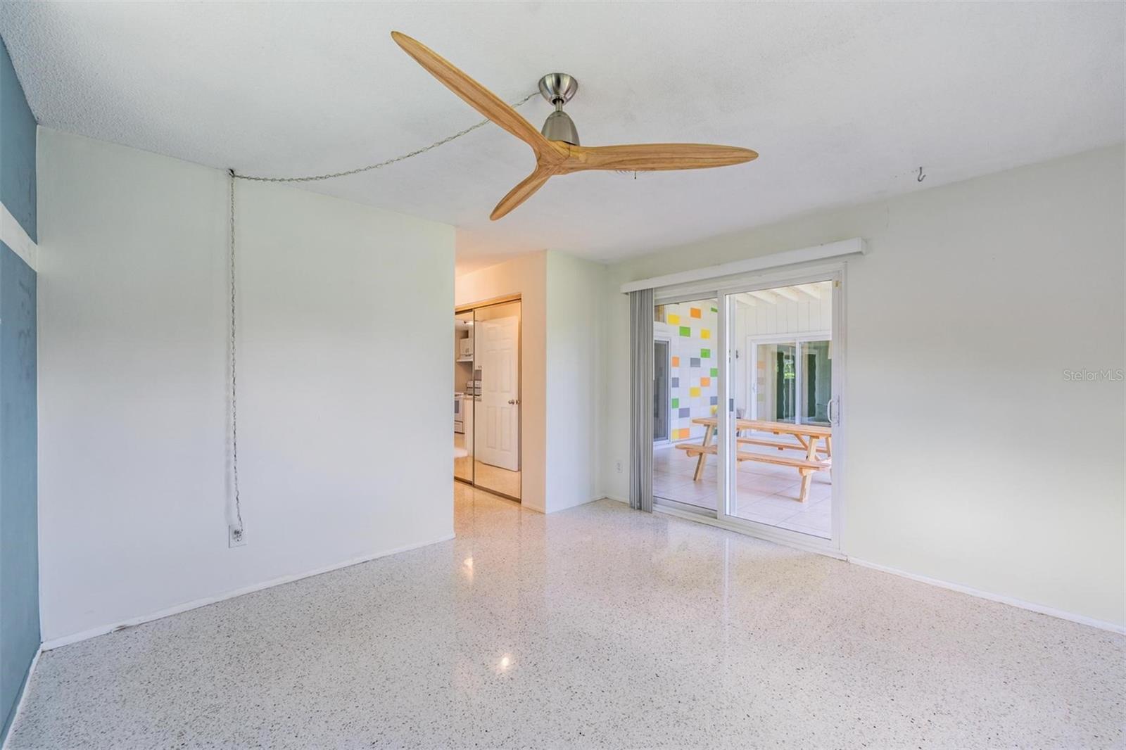 Image 15 of 34 For 961 58th Avenue S