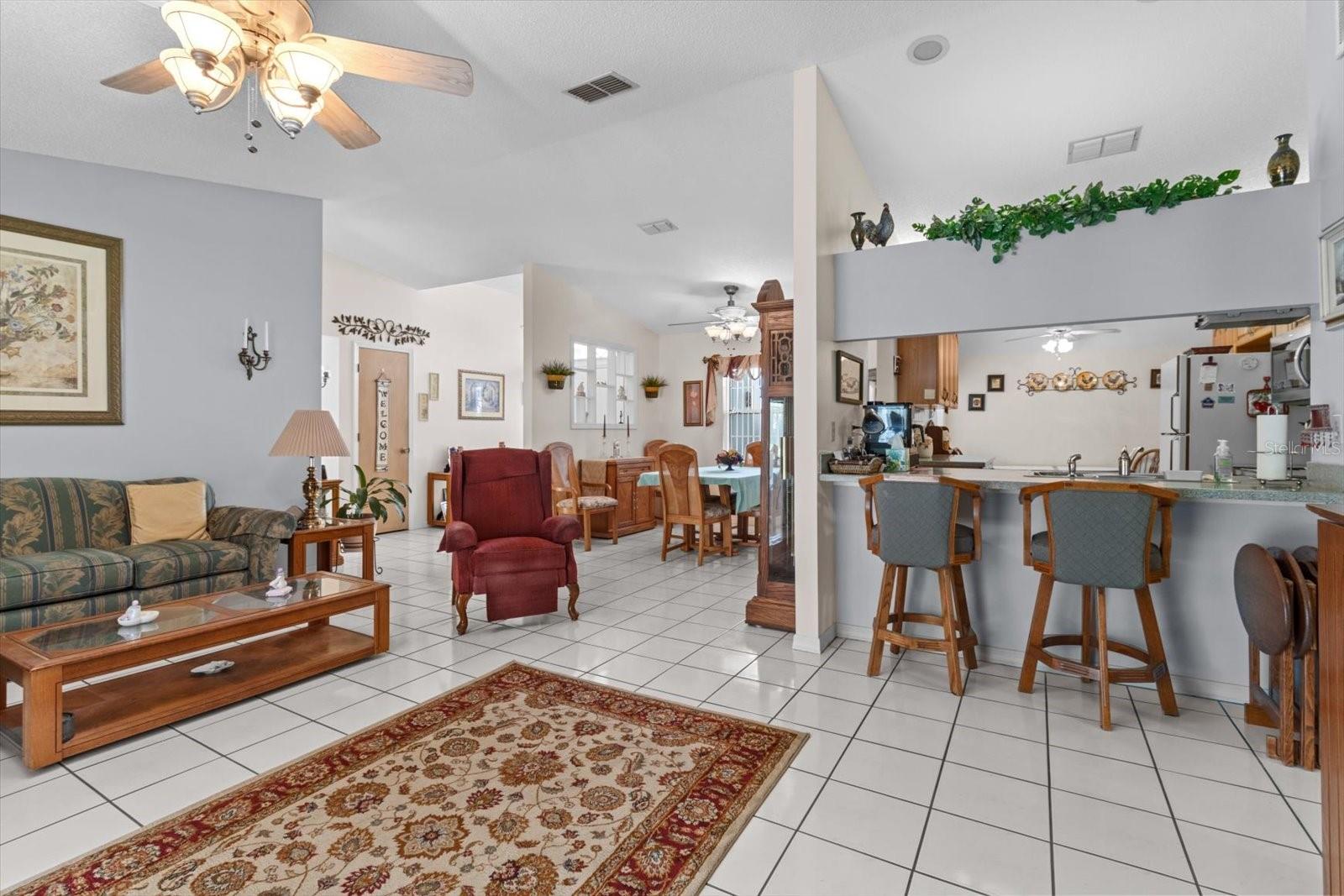 Image 14 of 45 For 555 Country Club Boulevard 71