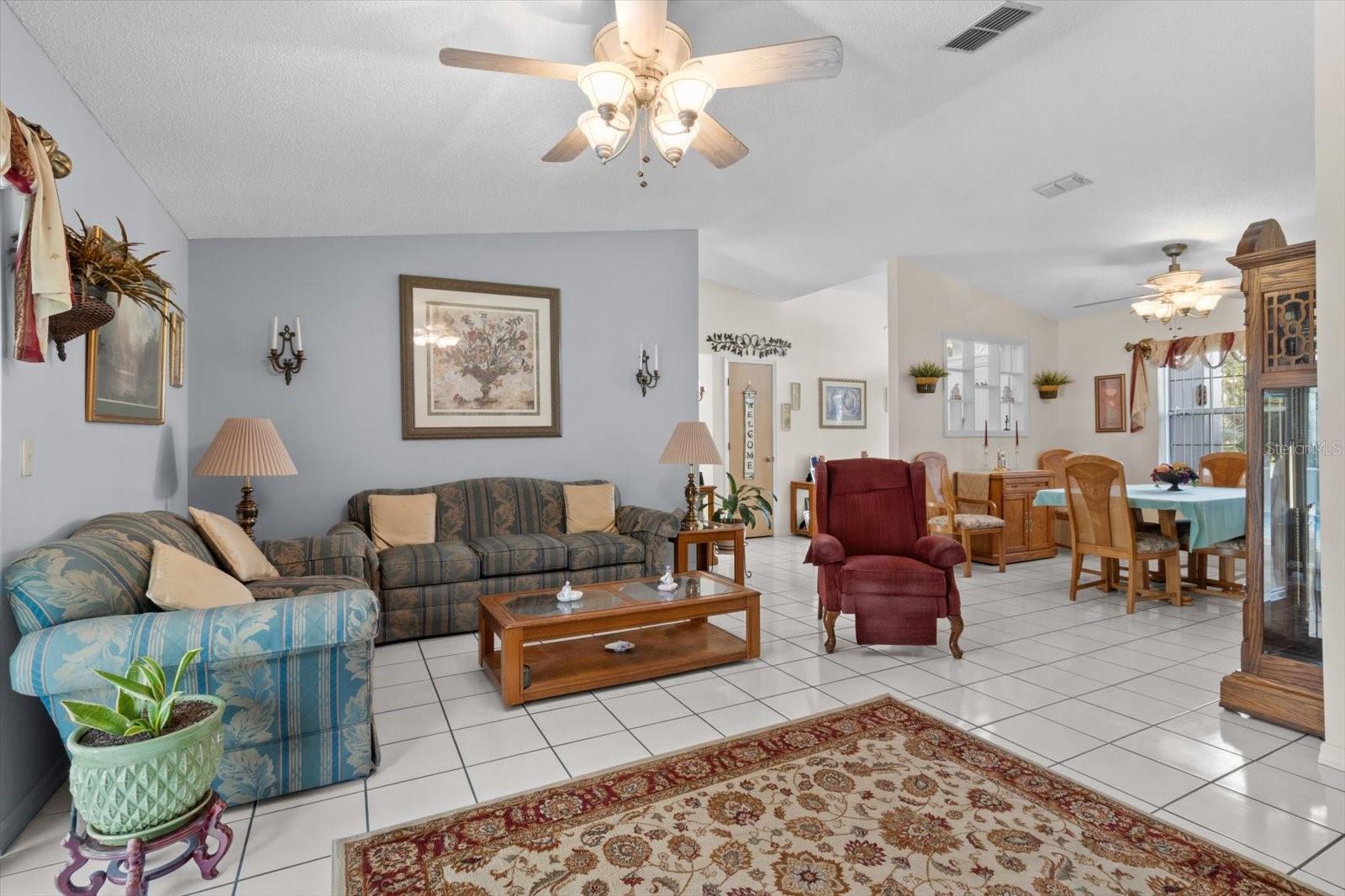 Image 15 of 45 For 555 Country Club Boulevard 71