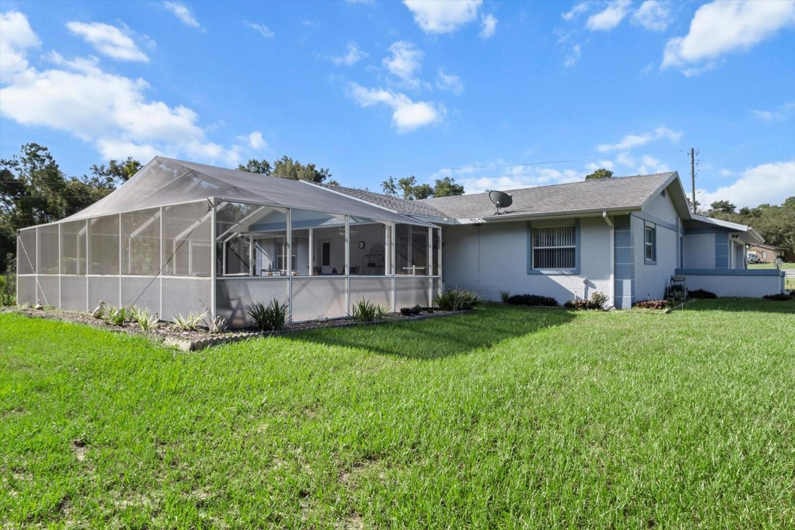 Image 35 of 45 For 555 Country Club Boulevard 71