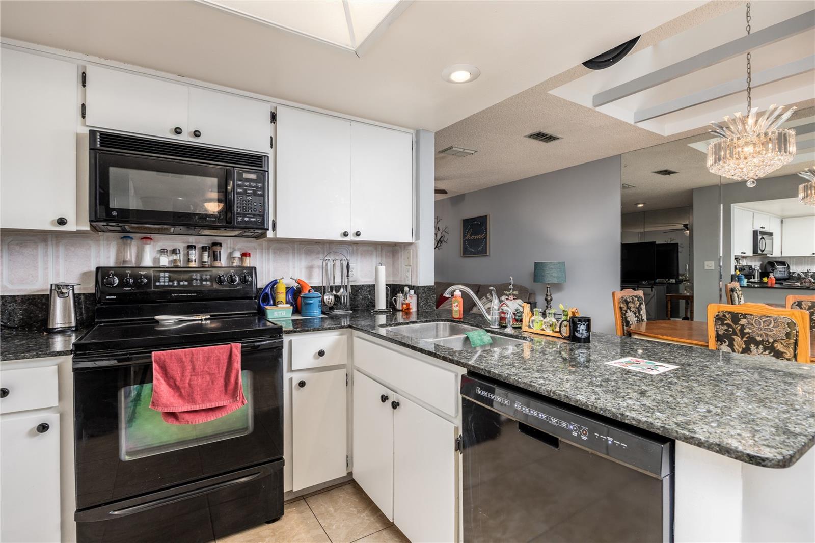 Image 11 of 26 For 10718 Fiddlesticks Court
