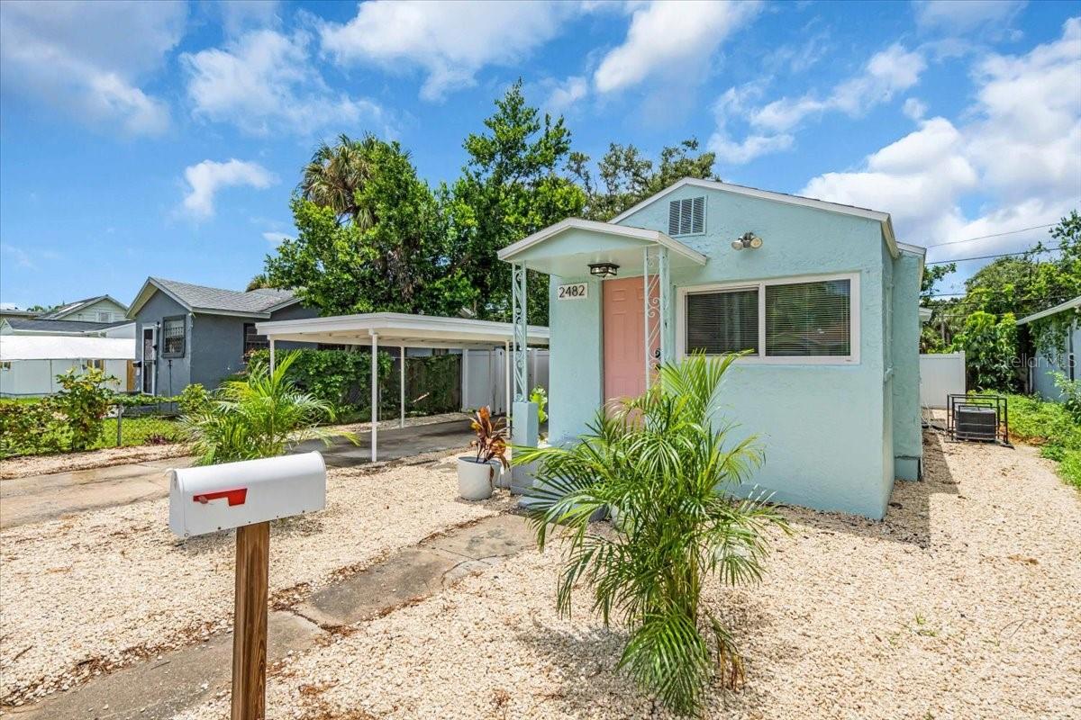 Image 6 of 30 For 2482 15th Avenue S