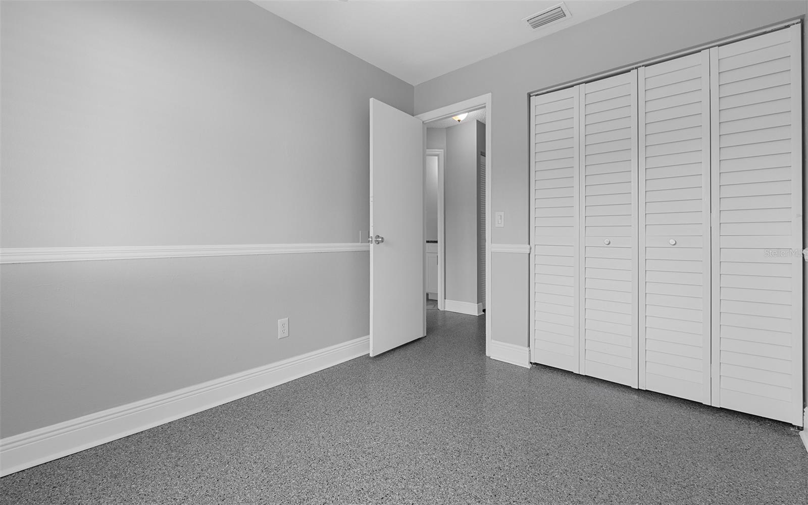 Image 25 of 30 For 1651 Palm Leaf Drive