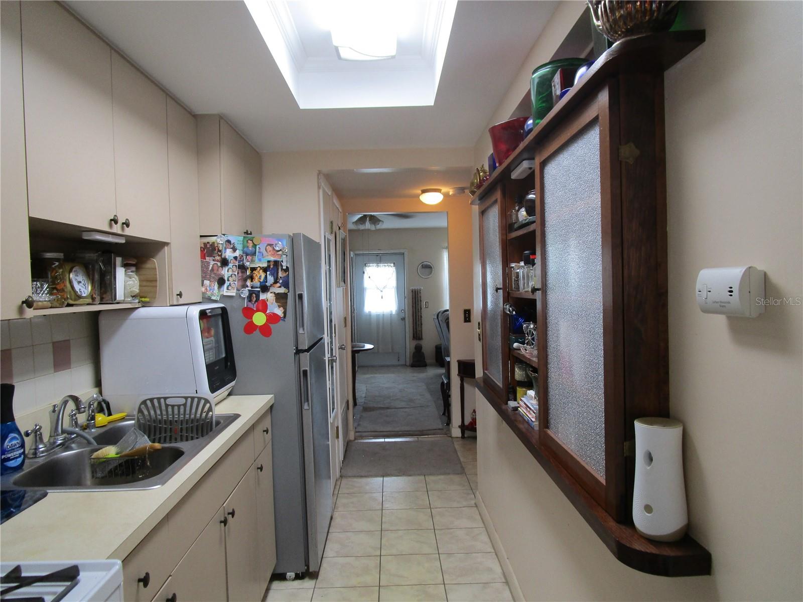 Image 14 of 33 For 5850 18th Street N 7