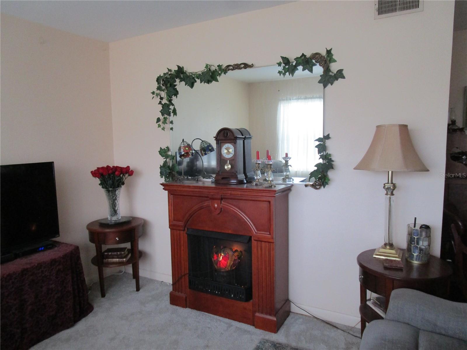 Image 2 of 33 For 5850 18th Street N 7