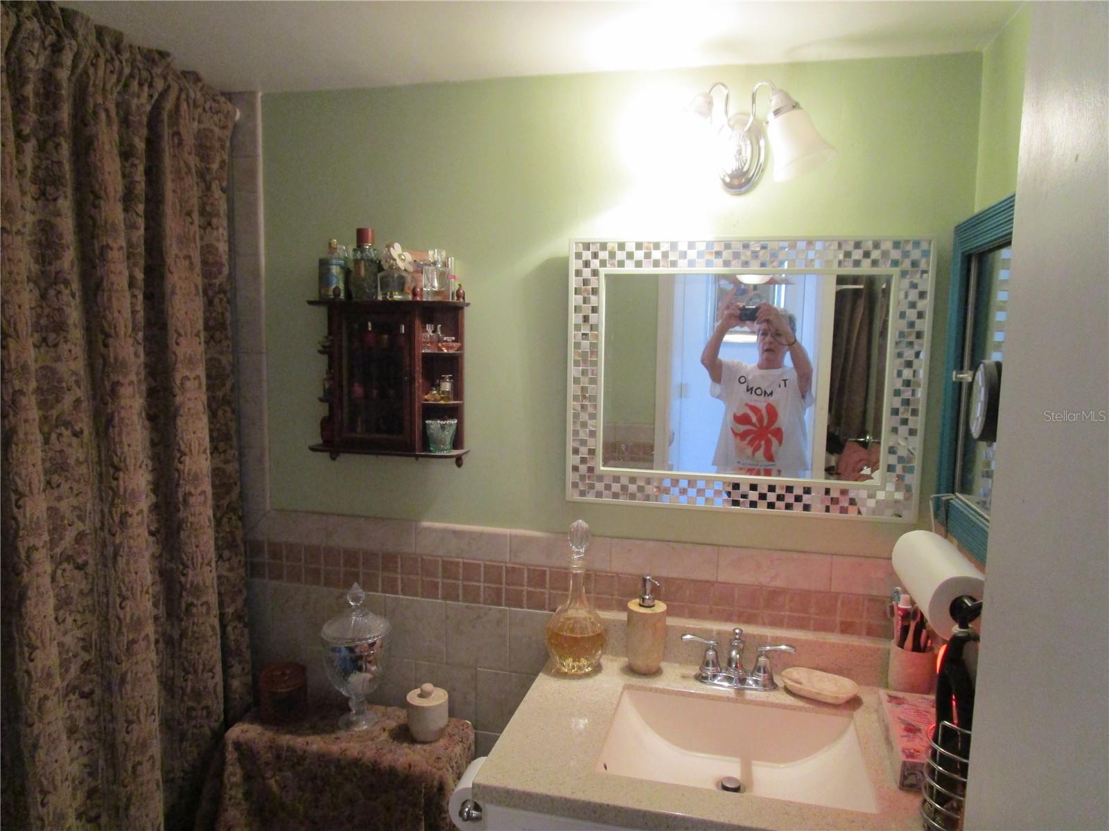 Image 8 of 33 For 5850 18th Street N 7