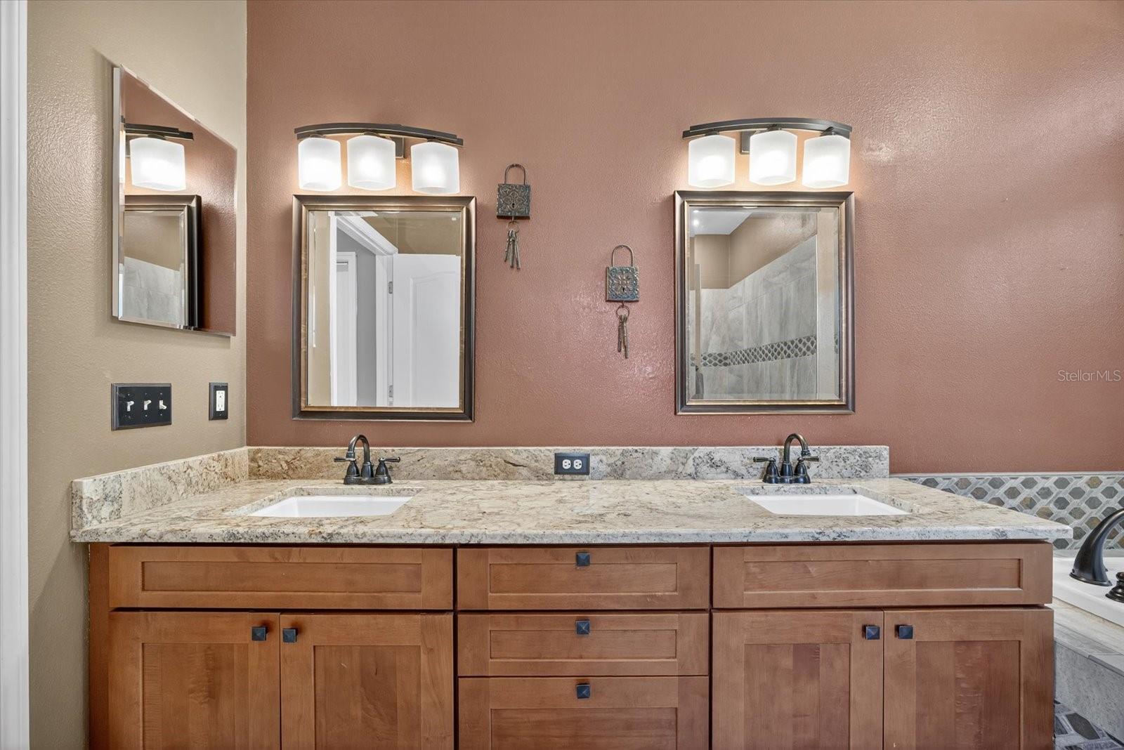 Image 15 of 45 For 10751 57th Street N