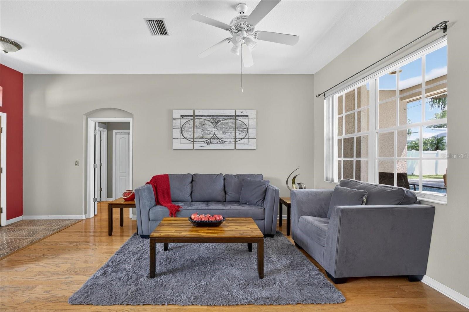 Image 18 of 45 For 10751 57th Street N