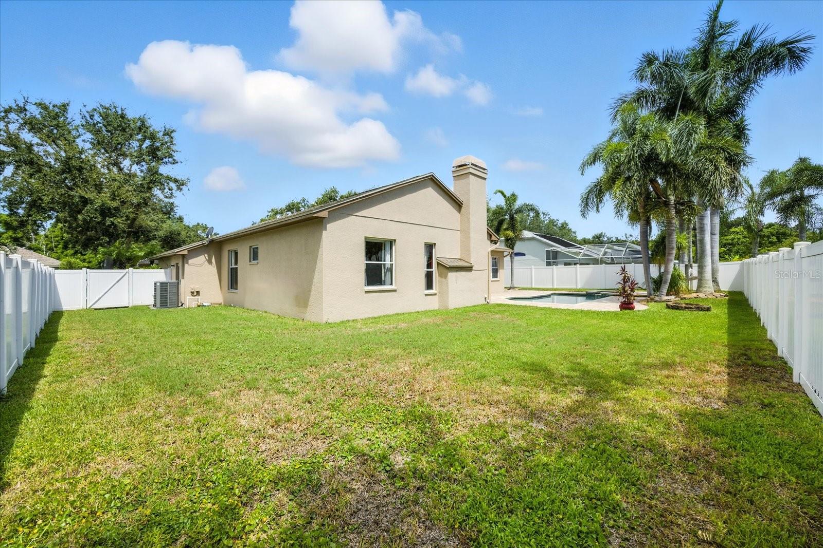 Image 33 of 45 For 10751 57th Street N