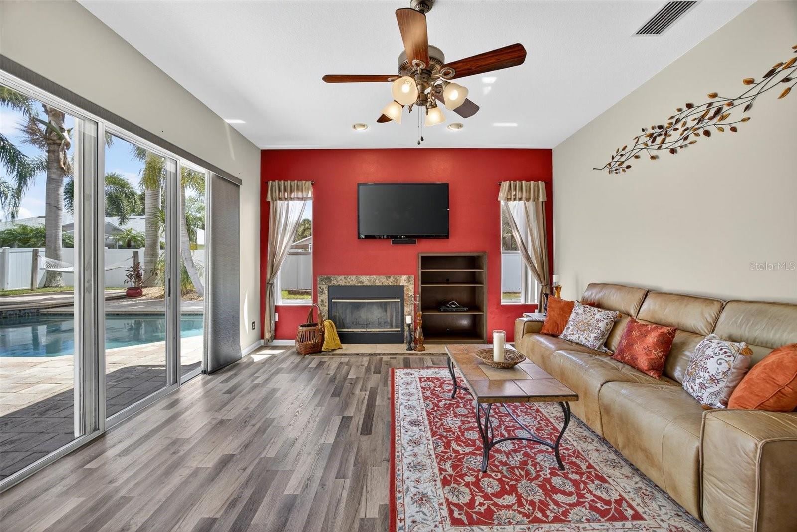 Image 6 of 45 For 10751 57th Street N