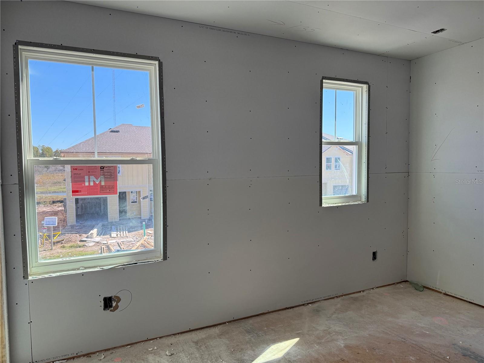 Image 31 of 44 For 7643 Deer Valley Circle