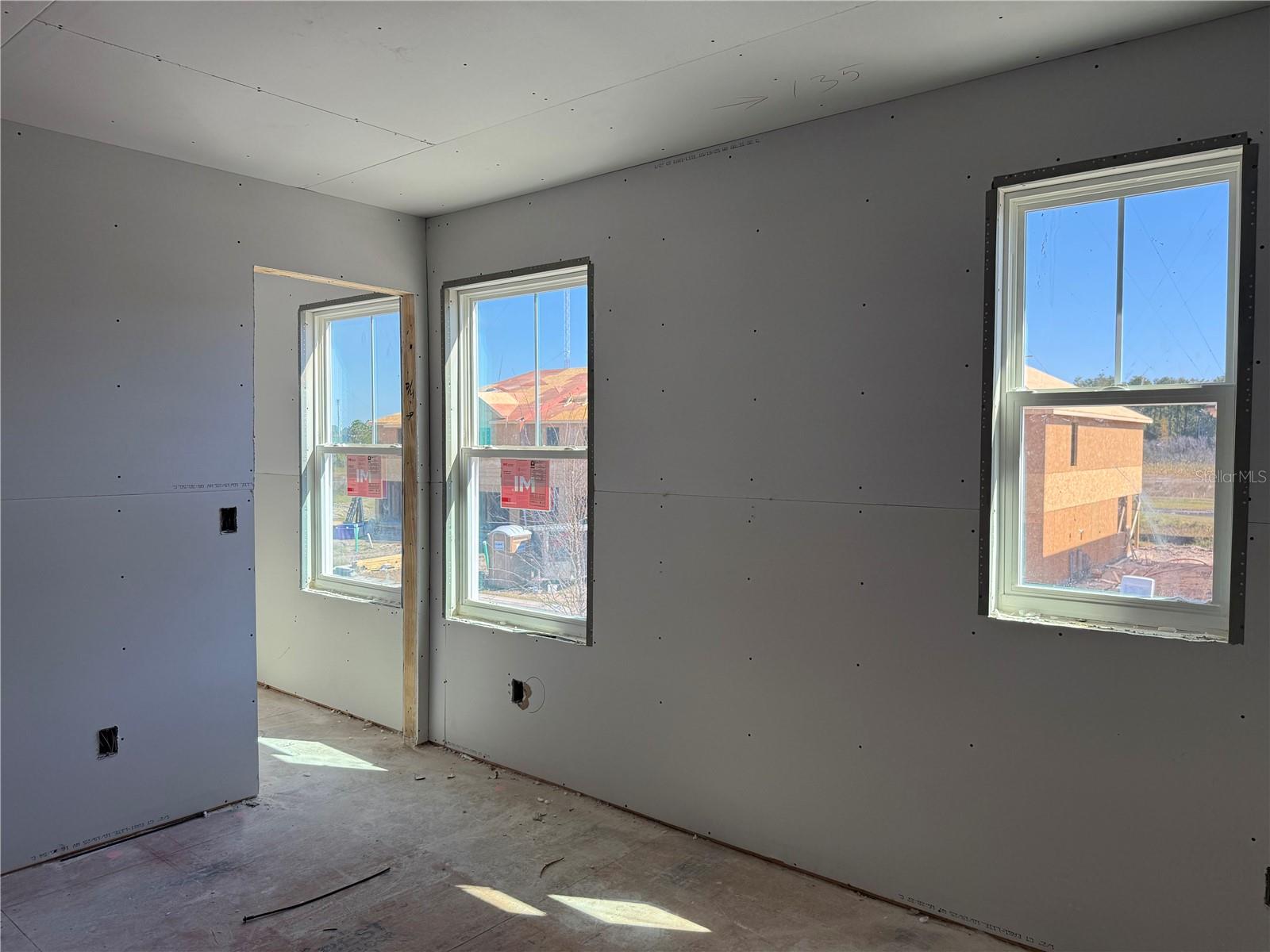 Image 32 of 44 For 7643 Deer Valley Circle