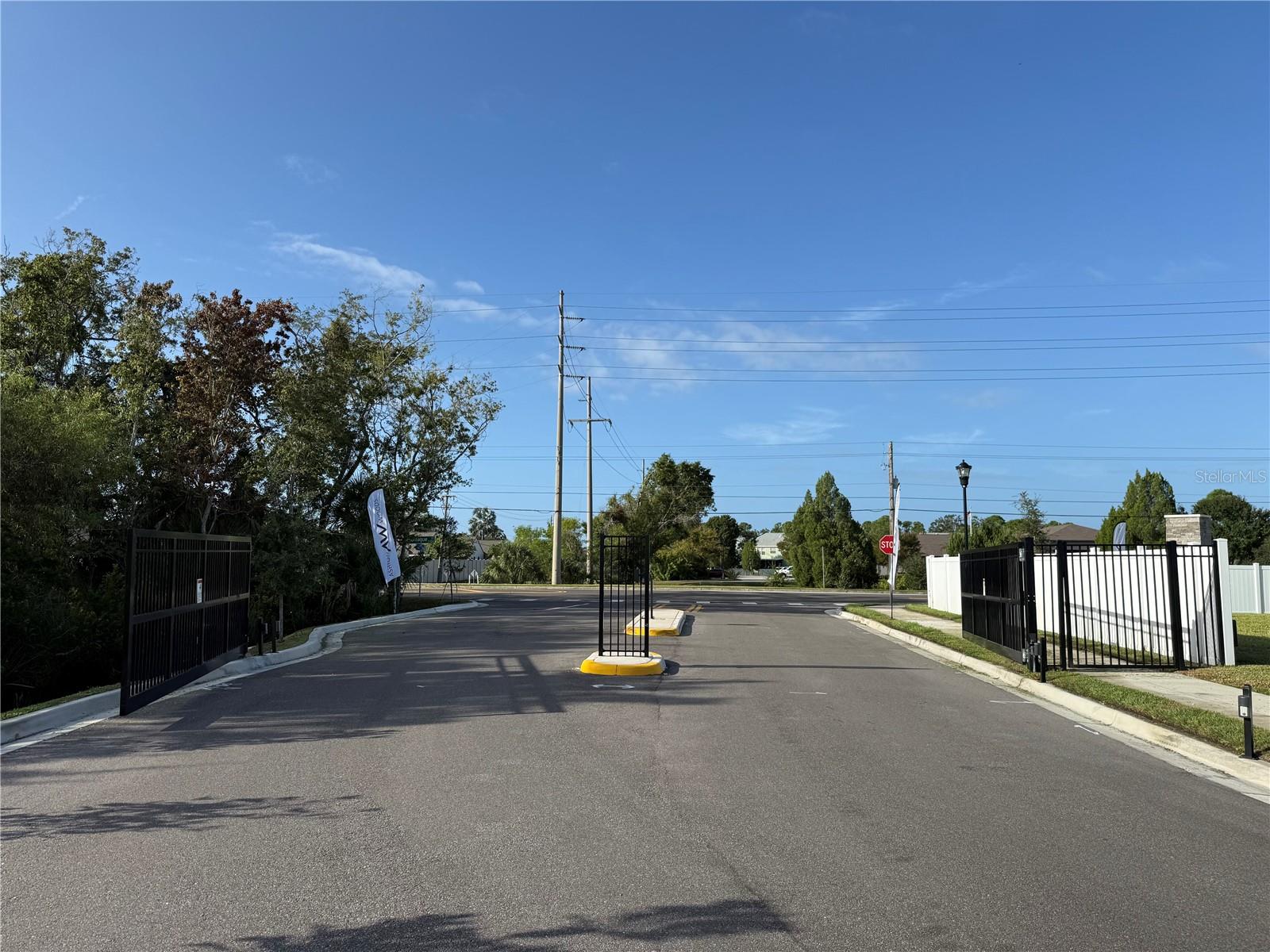 Image 43 of 44 For 7643 Deer Valley Circle