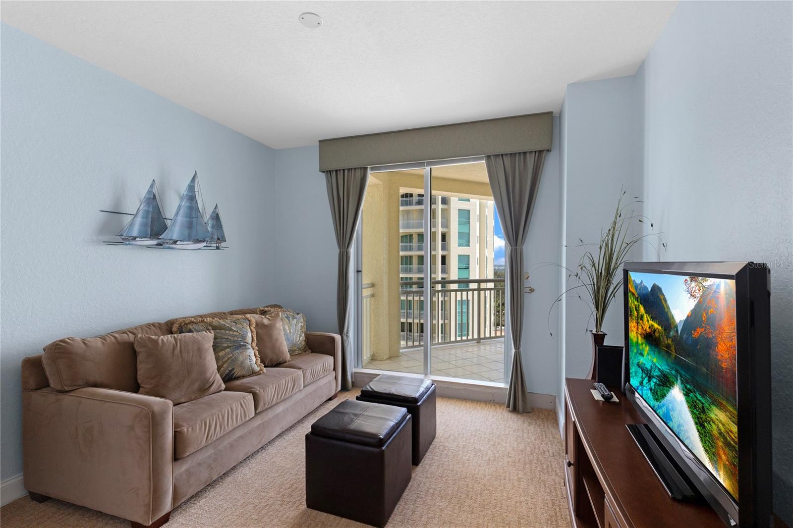 Image 23 of 32 For 1180 Gulf Boulevard 1506