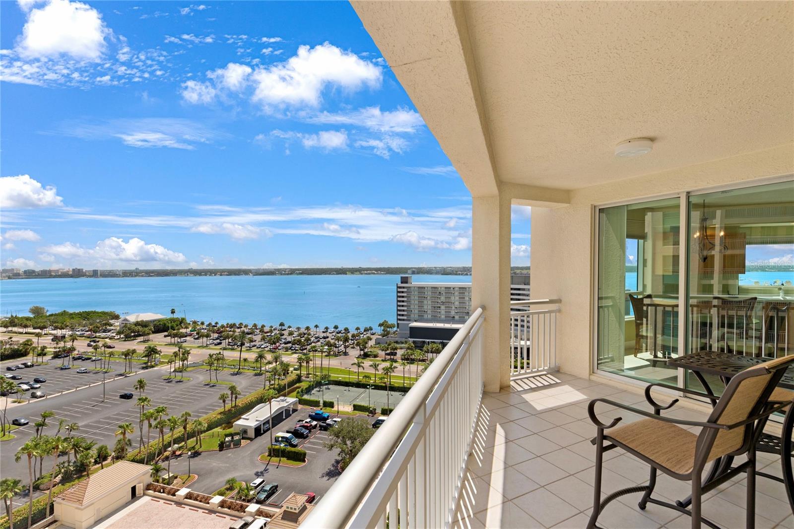 Image 31 of 32 For 1180 Gulf Boulevard 1506