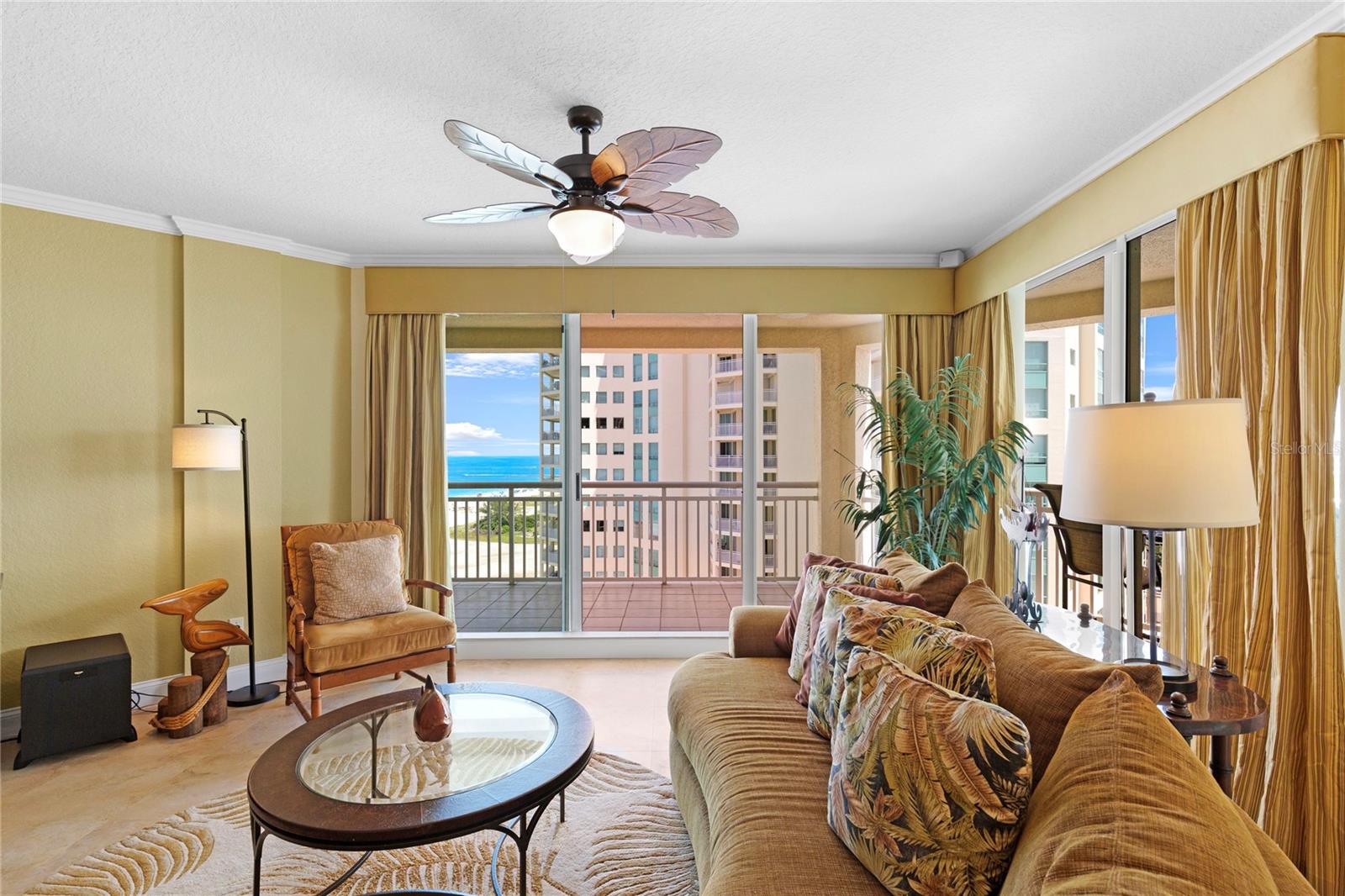 Image 8 of 32 For 1180 Gulf Boulevard 1506